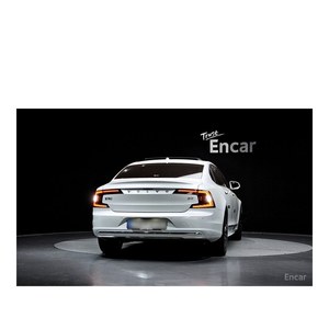 Para Volvo S90 B5 Ultimate, julio de 2023, 32.383 km, norma de emisiones Euro V, caja de cambios automática, asientos de cuero, volante a la izquierda, cámara trasera - Product Image 4