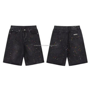 Short en jean de qualité supérieure pour hommes, short en jean personnalisé avec un matériau respirant de haute qualité, style confortable et coupe régulière - Product Image 6