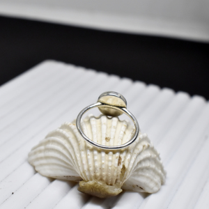 Anillo de Plata de Ley 925 Hecho a Mano con Símbolo de Ola Marina y Granate Engastado en Pavé, Oxidado, Estilo Bohemio Minimalista, Joyería de Boda al por Mayor - Product Image 5