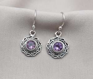 ต่างหูอเมทิสต์เงินแท้ 925 ชุบทอง ได้รับการรับรองจาก IGI ดีไซน์ลายวนแบบโบโฮ งานแฮนด์เมด เหมาะสำหรับงานปาร์ตี้ ของขวัญวันครบรอบ - Product Image 1