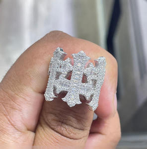 Anillo Cruzado con Incrustaciones de Diamantes Moissanite en Plata de Ley 925, Estilo Hip Hop, para Compromiso, Boda o Aniversario - Product Image 1