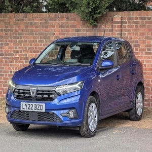 BONNE AFFAIRE 2022 SANDERO 1.0 TCE COMFORT EURO 6 5DR - Product Image 1
