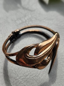 Brazalete Abierto de Cobre Grabado Texturizado, Hecho a Mano, Personalizado, Joyería Energética de Bienestar Terapéutico para Navidad - Product Image 2
