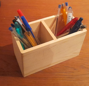 Portalápices de Madera Multiusos para Escritorio, Organizador de Oficina y Material Escolar con 2 Compartimentos Divididos, Porta Dibujos a Color - Product Image 1