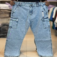Jean en denim streetwear baggy tendance, coupe oversize, en denim épais, 6 poches, lot de surplus et excédents de production