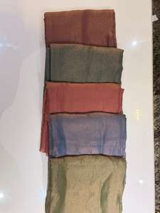 Tela Satén Metálica de Poliéster/Nailon, Tejido de Peso Medio para Vestidos de Niña, Prendas de Vestir, Bodas y Fiestas - Product Image 3