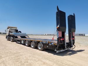 High Quality Heavy Duty Low Bed <b>Trailer</b> 3 Axle Hydraulic Lowboy <b>Trailer</b> for Excavator Bulldozer Transport for Bulk for Sale - Product Image 6