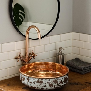 Lavabo de cobre con detalles artesanales, acabado de lujo, pulido premium, superficie lisa y de alta calidad. - Product Image 1