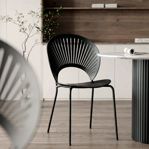 Silla de Comedor de Madera de Roble Nam Viet con Tapicería de Cuero Sintético, Diseño Plegable para Hogar y Restaurantes - Product Image 4