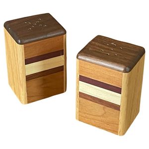 Minimalist Wooden Salt And <b>Pepper</b> Shaker Set With Durable Material For Home And Commercial Use - Product Image 2