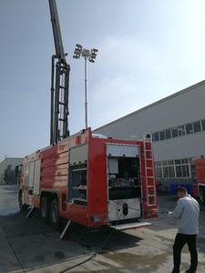 Camión <span class=keywords><strong>de</strong></span> <span class=keywords><strong>Bomberos</strong></span> con Torre <span class=keywords><strong>de</strong></span> Agua <span class=keywords><strong>de</strong></span> 32 m - Product Image 5