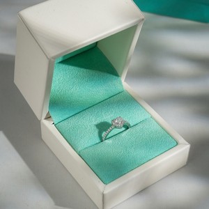 Glosbe Co Everyday Wear Women 18K Solid Gold Heart-Shaped Natural Diamond <b>Ring</b> 4.8x4.2mm for Certified Jewelry Wholesale Vietnam - Product Image 4