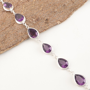 Pulsera de tenis de plata de ley 925 chapada, joyería de moda, con amatista natural en forma de pera y gema facetada. - Product Image 1