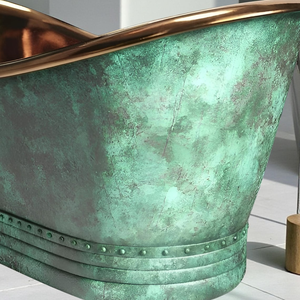 Baignoire en cuivre patiné vert rustique, finition oxydée faite à la main, baignoire autoportante pour hôtel, complexe hôtelier, spa, villa - Product Image 4