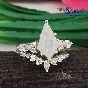 Anillo de compromiso y boda de lujo con piedra lunar en forma de cometa, chapado en rodio, con detalles de circonita cúbica, plata de ley 925, para fiesta - Product Image 2