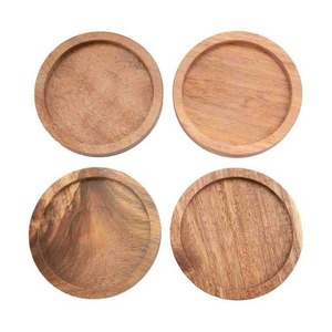 Sous-verres en bois naturel de qualité supérieure, faits à la main, écologiques, pour tasses à café et à thé - Product Image 1