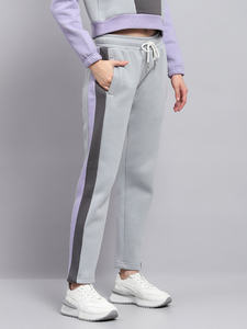Conjunto Deportivo para Mujer, Sudadera con Capucha y Pantalones Jogger de Primera Calidad, Ropa Deportiva Cómoda para Mujer, Ropa Activa - Product Image 5