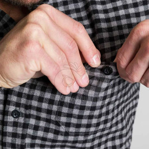 Chemise en flanelle pour homme à manches longues, à carreaux, avec logo personnalisé imprimé, fermeture à boutons, pour commandes en gros - Product Image 5