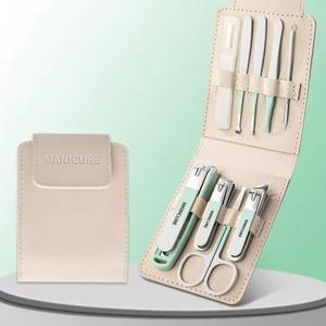 Manicure <b>Kit</b> With 5 In 1 <b>Nail</b> Clipper Stainless Steel Tools Portable Case For Adult Classic Style Manicure Set - Product Image 4