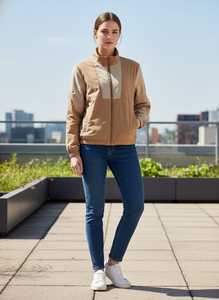 Wholesale Men's <b>Hooded</b> Waterproof Windproof Softshell Windbreaker <b>Jacket</b> with Quick-Dry Zipper Closure - Product Image 5