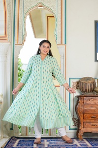 Kurta Anarkali de Rayón para Mujer, Talla Grande, Verde, Estampado Ikat, Cuello Mandarín, Mangas Tres Cuartos, Cómoda para Uso Diario - Product Image 3