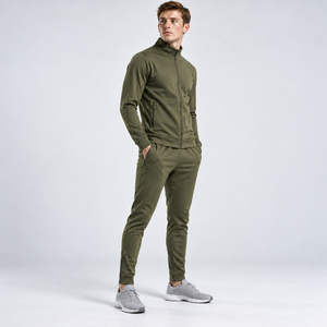 Vêtements d'entraînement extensibles pour hommes avec logo personnalisé, tissu léger haute performance, fabricant de vêtements d'équipe pour l'entraînement sportif - Product Image 1