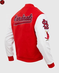 Veste universitaire rouge et blanche pour homme, logo cardinal brodé, col rabattu décontracté, polyester, design à patchs sur le devant, vêtement d'automne - Product Image 4