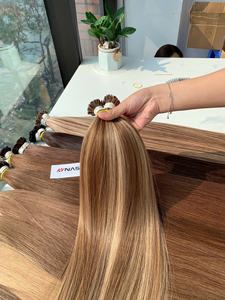 Extensions de cheveux à la kératine à pointe plate pré-collées, prix usine Vietnamien, cheveux vierges bruts, toutes teintes, cheveux ondulés et raides teints - Product Image 3