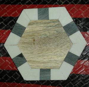 New Trending Natural Design Resin Cup Coasters Wholesale Cheap Price Home Decoration Resin Wooden Design Table Wedding Party - Product Image 6