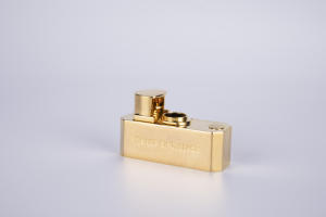 <b>Perfume</b> <b>Bottle</b> <b>30ml</b> with Wood Cap - Product Image 4
