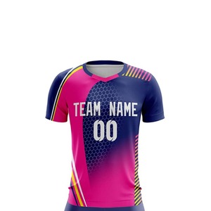 Uniformes de football personnalisés de haute qualité, respirants, à manches courtes, en tissu 100% polyester, imprimés, pas chers - Product Image 5