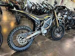 มีสินค้าในสต็อก 2025 Outlander DPS 1000R - Product Image 1