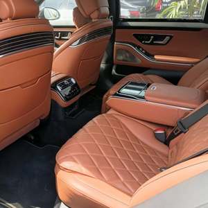 Mercedes-Benz S-580 4MATIC Edición Ejecutiva Sedán Usado 2022 - Product Image 3