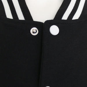 Veste universitaire noire et blanche pour homme, coupe classique, col rabattu, design à un seul bouton, couleur unie, coton extérieur, polyester - Product Image 4