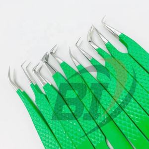 Pince à épiler en acier inoxydable hautement durable à prise en diamant, pointe pointue enduite de poudre verte, volume professionnel - Product Image 6