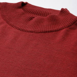 เสื้อยืดคอกลมโอเวอร์ไซส์ผู้ชาย ผ้าฝ้าย 100% สีพื้น ผ้าฟลีซ พร้อมบรรจุภัณฑ์แบบกำหนดเอง ปรับแต่งสีและโลโก้ได้ - Product Image 4