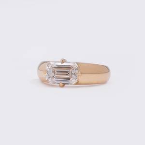 แหวนแต่งงานวินเทจสำหรับผู้ชาย ทองคำแท้ 14k พรีเมียม ประดับเพชรแล็บโกรว์ทรงเอเมอรัลด์ 1 กะรัต E VVS พร้อมใบรับรอง IGI - Product Image 2