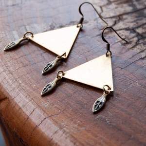 Bijoux de luxe écologiques de qualité supérieure, fabriqués à la main, modèle 9, en cuivre et laiton durables, pour les fêtes, accessoire en cristal exclusif - Product Image 1