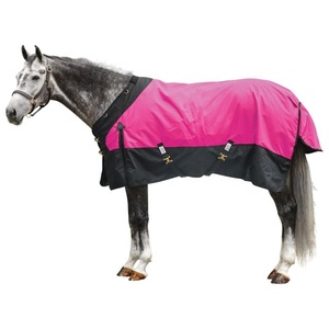 Housse de couverture d'hiver pour cheval, élégante et colorée, personnalisable, imperméable, en polyester ripstop, avec doublure polaire, pour selle western arrière - Product Image 1