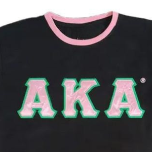 Camiseta de Lujo para Mujer AKA, Color Rosa Claro, Algodón Premium, Cuello Redondo, Manga Corta, con Letras AKA, Camiseta de la Hermandad Griega - Product Image 4