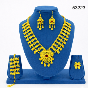 Collar de Mujer MOLL JEWELLERS, Elegante y Moderno, Chapado en Oro, con Circonita Natural, Cadena de Cuerda Sólida, Diseño de Hoja, Certificado para Bodas - Product Image 2