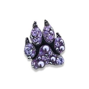 Broche en cuivre patte de chien avec broderie à la main en cristal et perle et fil perlé pour cadeau de mariage - Product Image 1