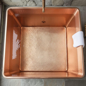 Baignoire japonaise carrée en cuivre, style Ofuro, avec finition patine verte, pour maisons de luxe, villas, hôtels, centres de villégiature - Product Image 4