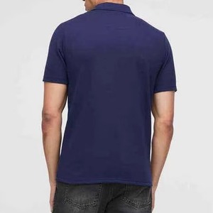 เสื้อโปโลแขนสั้นทรงเข้ารูปแบบซิป คอปก สำหรับผู้ชาย ดีไซน์ OEM พิมพ์ลาย เสื้อโปโลผู้ชาย ใส่สบาย - Product Image 2