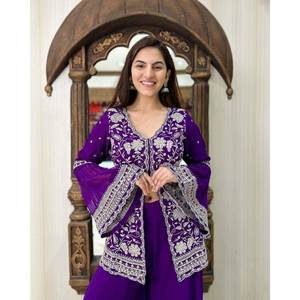 Ensemble haut et bas confortable taille XL pour les fêtes avec un dupatta chic - Product Image 6