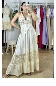 Hermoso Vestido Kyra de Gasa Blanca Hecho a Mano en una Silueta Maxi, con la Suavidad y el Tono Clásico más Delicado - Product Image 5