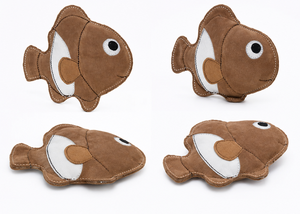 Jouet pour chien en daim fait main de luxe, écologique et durable, emballé en carton pour les marques d'animaux de compagnie mondiales de Divine International - Product Image 3