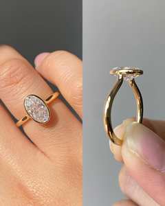 Bague de fiançailles ovale sertie de diamants de laboratoire – Or massif 14 carats ou argent, certifiée IGI - Product Image 5