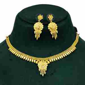 Ensemble de colliers courts en laiton plaqué or micron 14K 18K 24K, design floral, bijoux traditionnels, vente en gros - Product Image 1