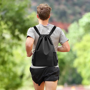 Sac à dos à cordon personnalisé avec logo, imperméable, pour le sport, la gym, léger, en polyester, sac de voyage à cordon, promotionnel - Product Image 4